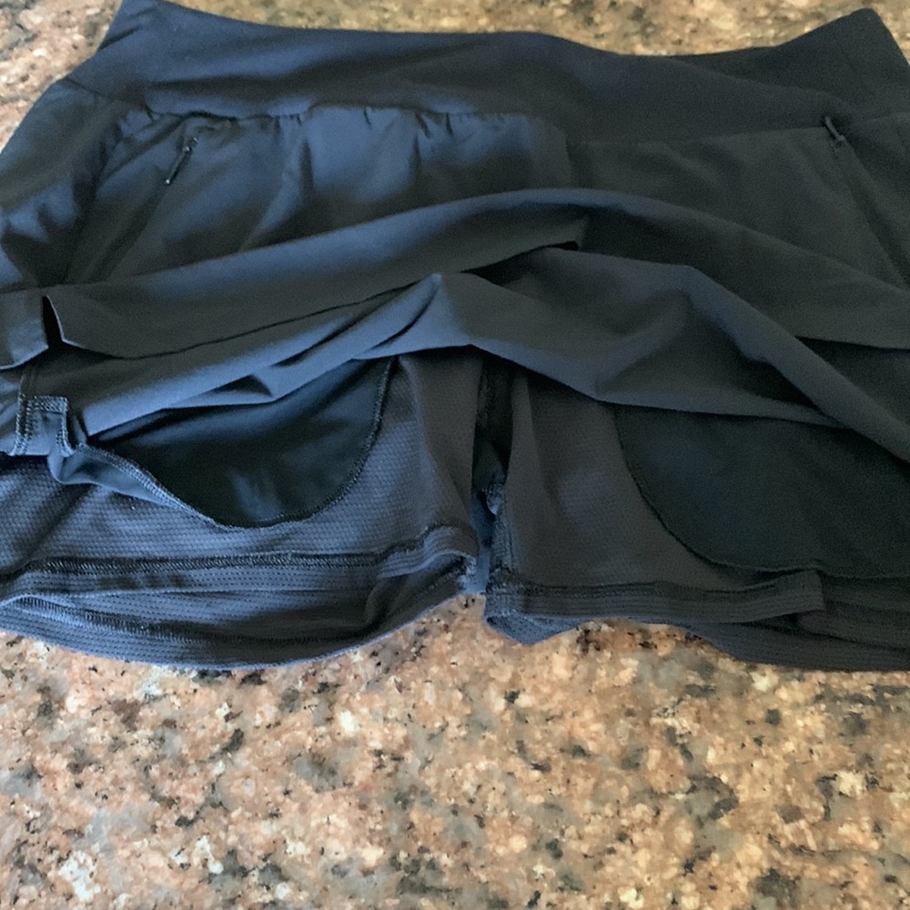 Athleta Skort EUC - Picture 4 of 7